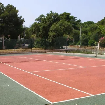 Rez De Jardin St Aygulf